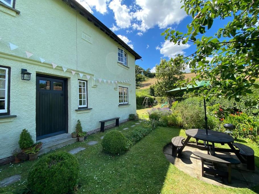 Cedra Cottage - Vintage Country Hideaway Axminster Exterior photo
