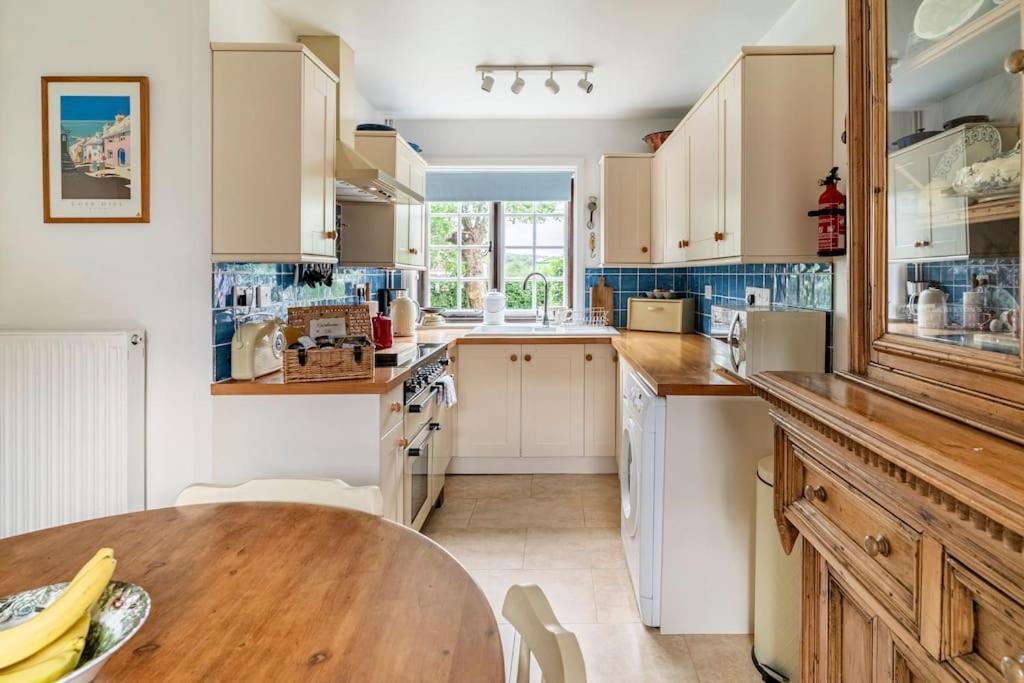Cedra Cottage - Vintage Country Hideaway Axminster Exterior photo